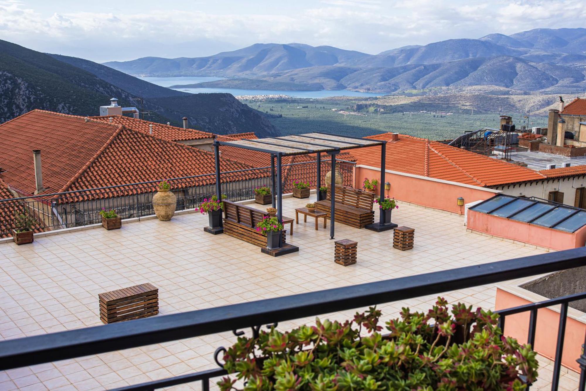 Hotel Leto Delphi ภายนอก รูปภาพ